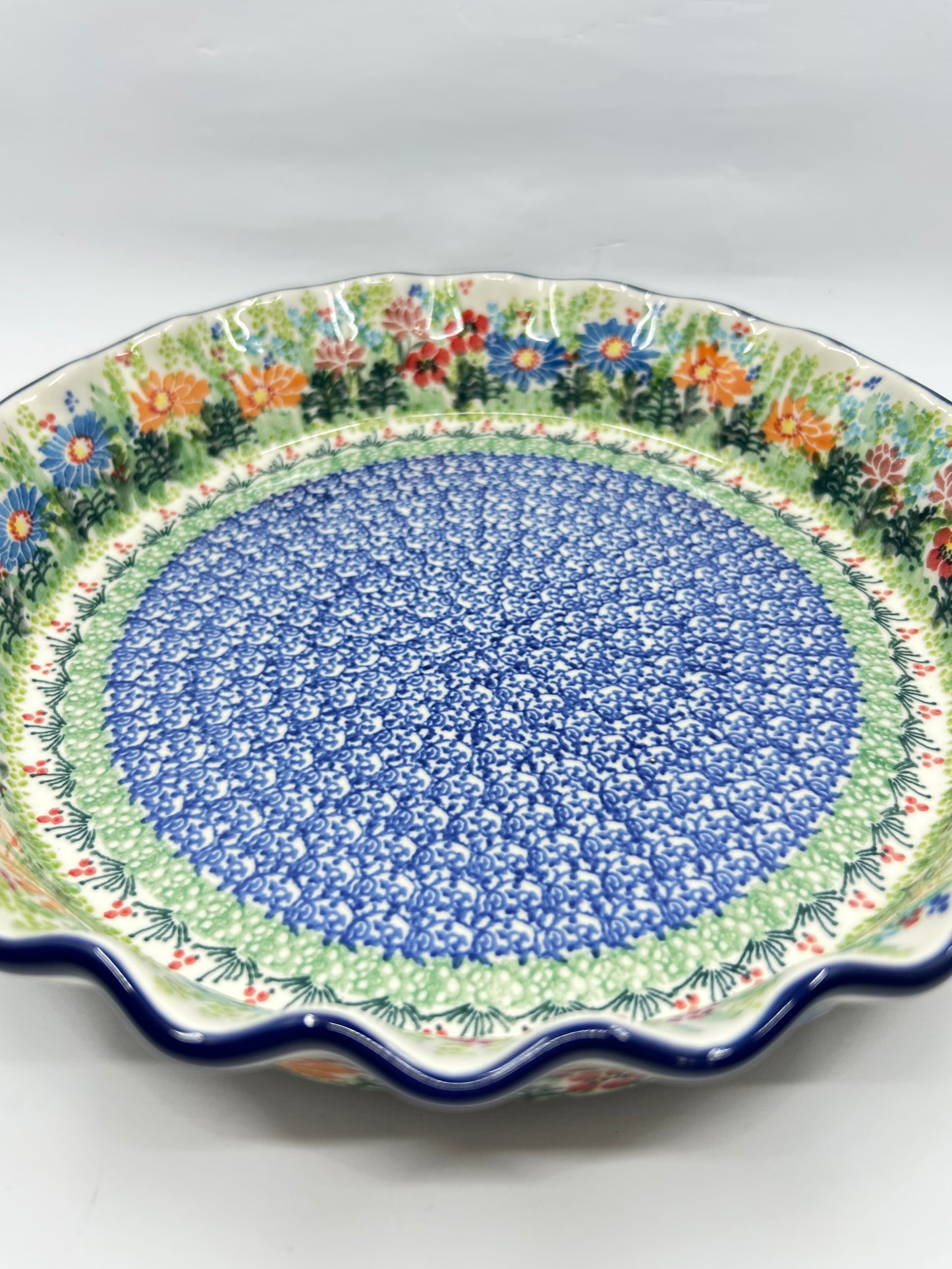 Pie Plate ~ Fluted ~ 10 inch ~ U5237 ~ U4*