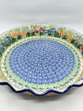 Load image into Gallery viewer, Pie Plate ~ Fluted ~ 10 inch ~ U5237 ~ U4*