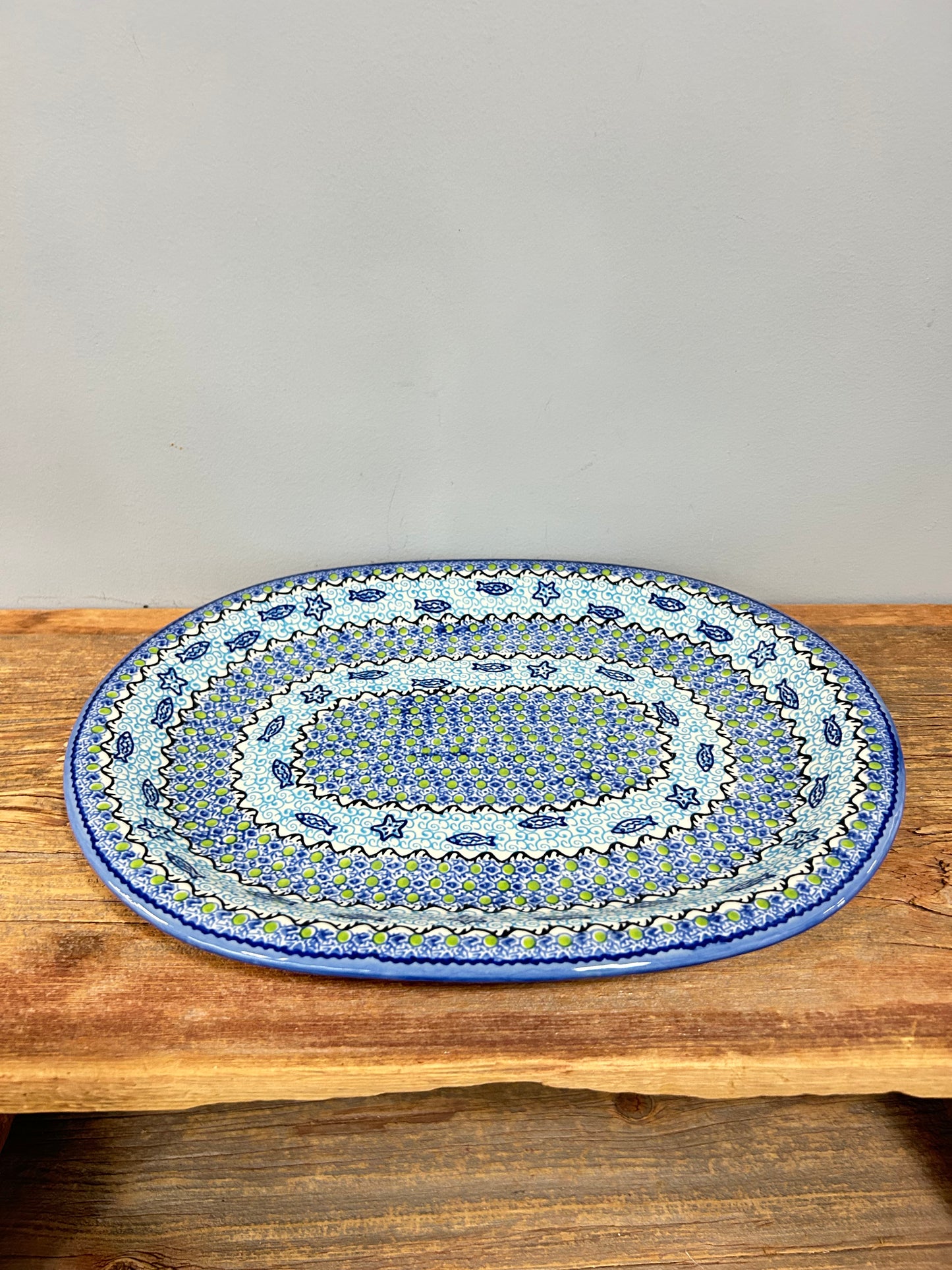 P15 Round Platter - U-NC2