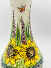 Load image into Gallery viewer, Round Bottom Vase - A-SZ2