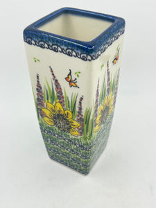 W07 Square Vase A-SZ2