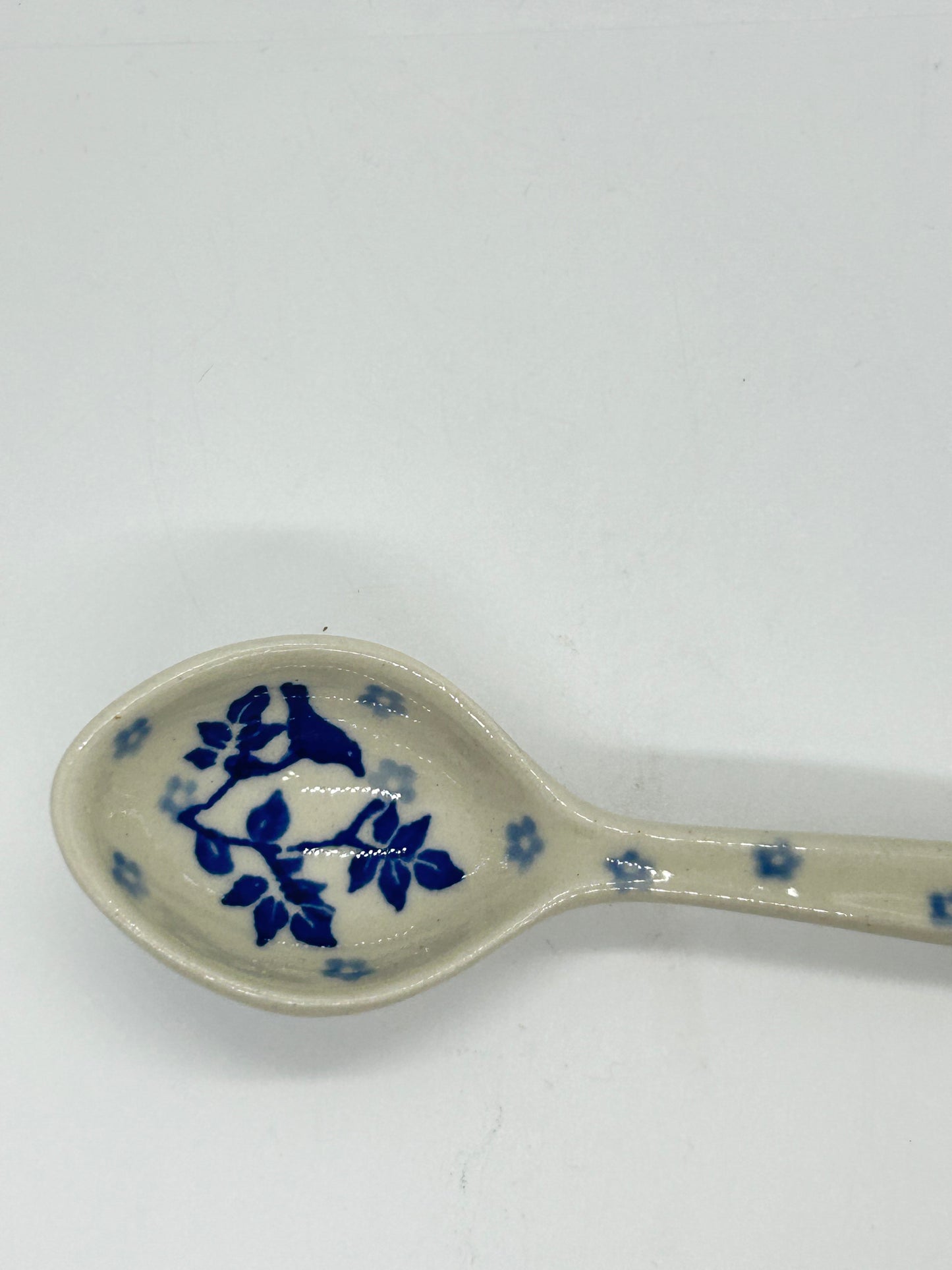 Spoon ~ Medium ~ 3206 - T4*
