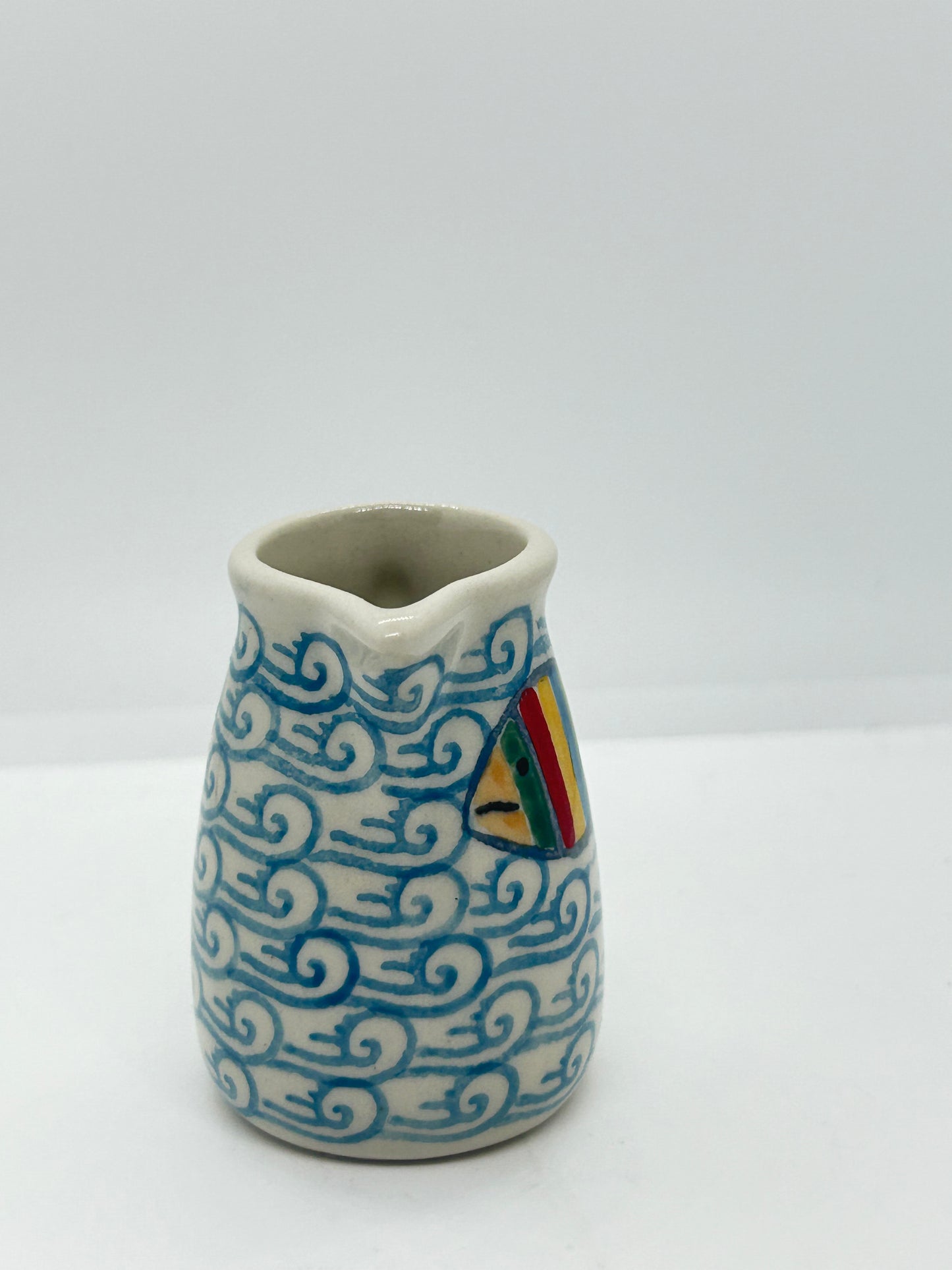 Miniature Jug / Toothpick Holder ~ 2.25 inch ~ 2540 - T4*