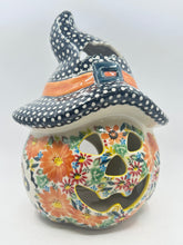 Load image into Gallery viewer, Pumpkin - U-675