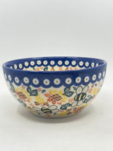 Load image into Gallery viewer, Bowl - U650