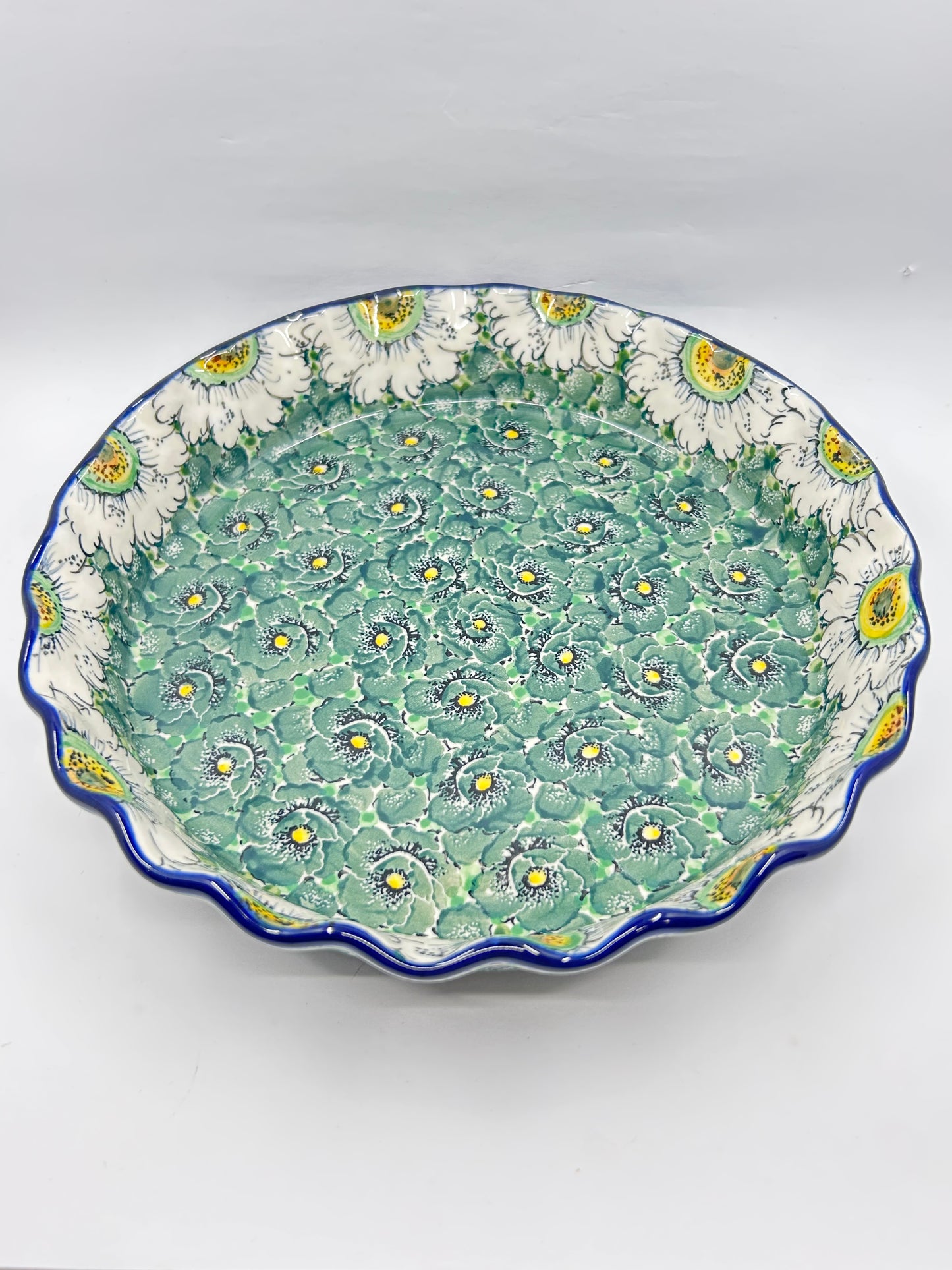 Pie Plate ~ Fluted ~ 10 inch ~ U5238 ~ U6*
