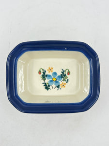 Covered Container ~ 3.25H x 3.5W x 4.5L ~ U5149 ~ U4!