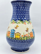 Load image into Gallery viewer, Vase  - A1042