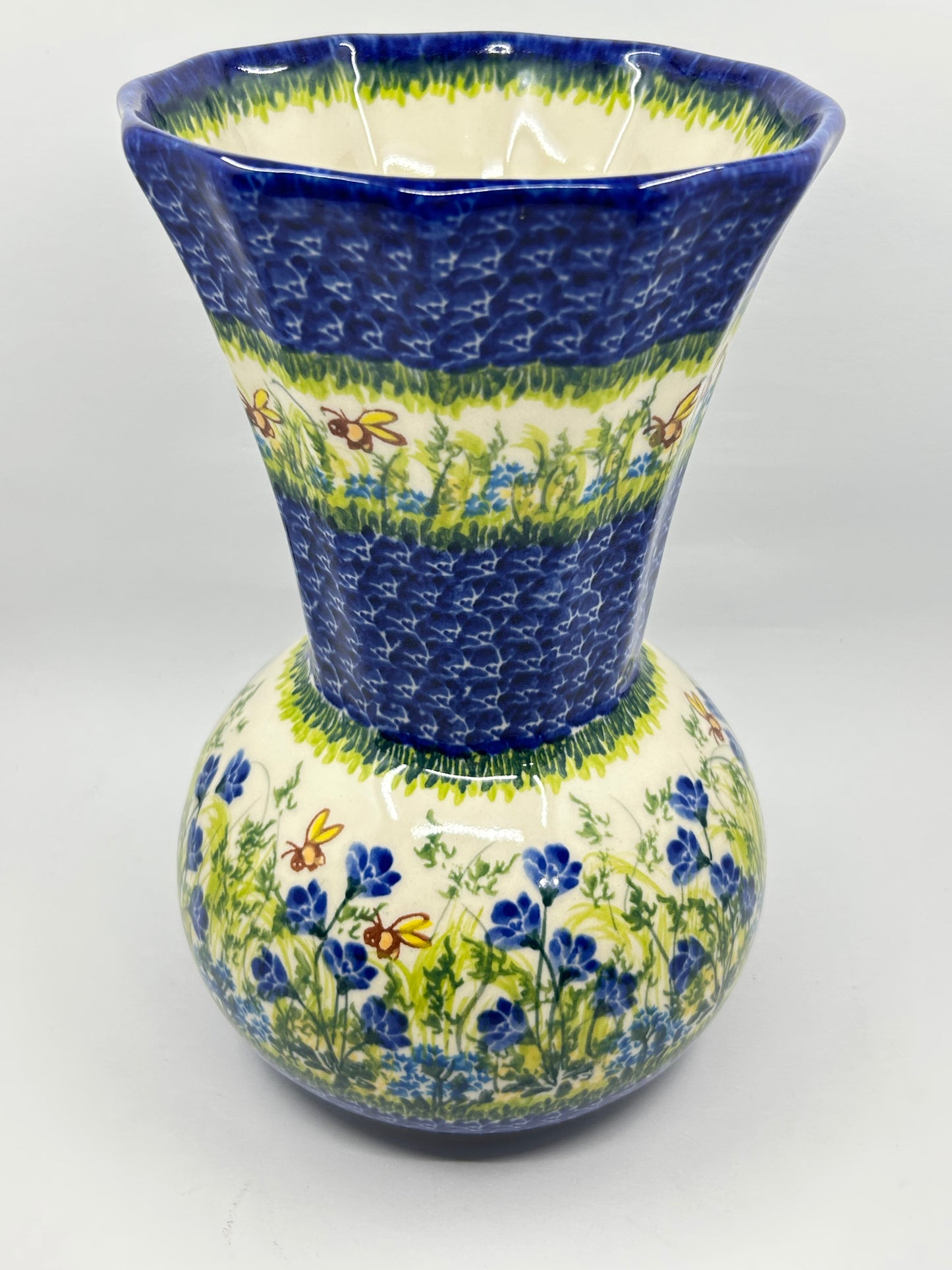 Flared Vase - A553 - A1