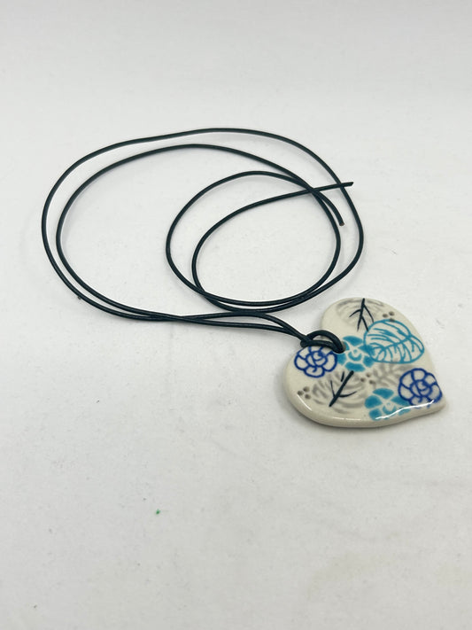 Heart Necklace - EU-EA-30