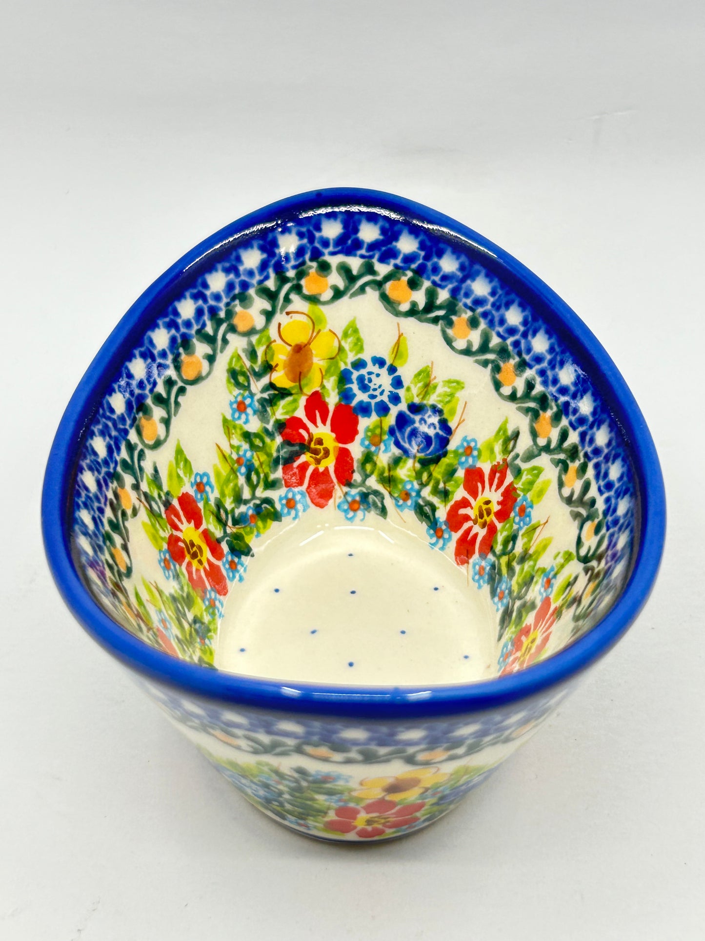 Modern Curved Bowl - Garden - A1