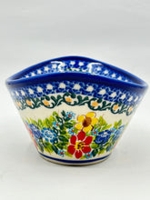 Load image into Gallery viewer, Modern Curved Bowl - Garden - A1