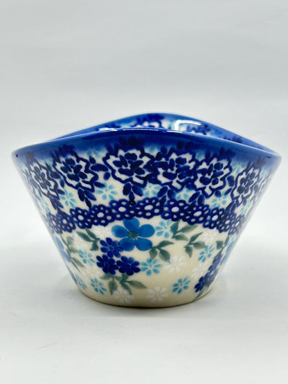 Modern Curved Bowl - Blue Floral - U