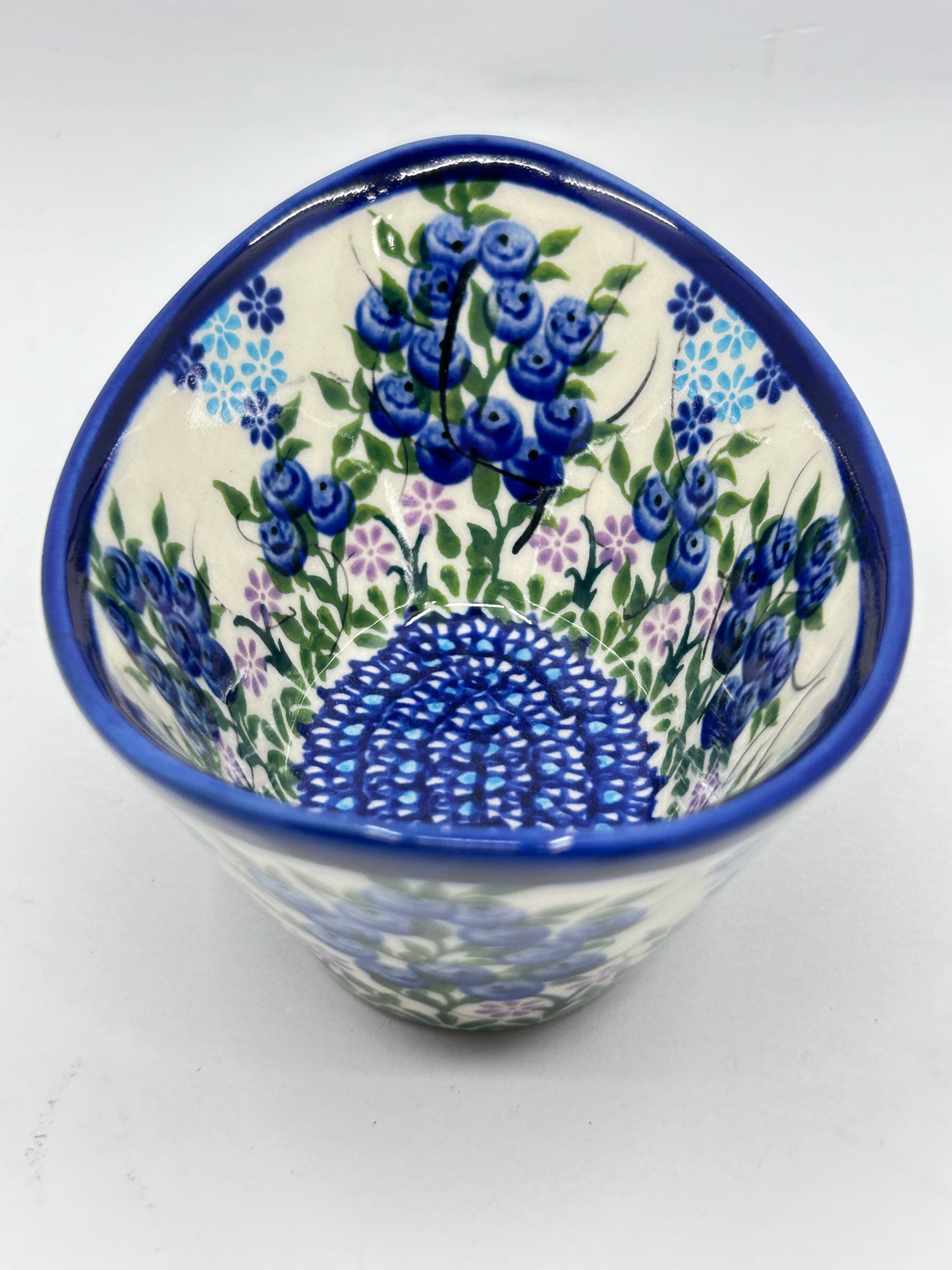 Modern Curved Bowl - U288