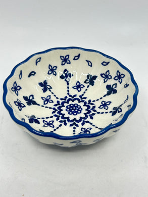 Scalloped Dish - PS20