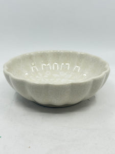 Scalloped Dish - SB02