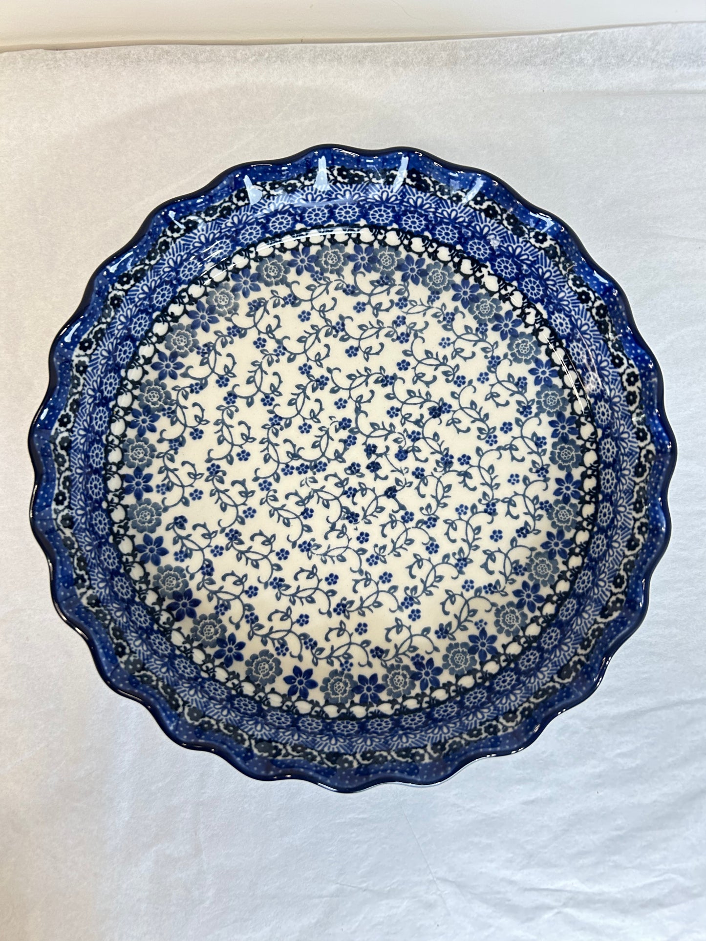 636 ~ Pie Plate ~ Fluted ~ 10" ~ 3427X - T4*