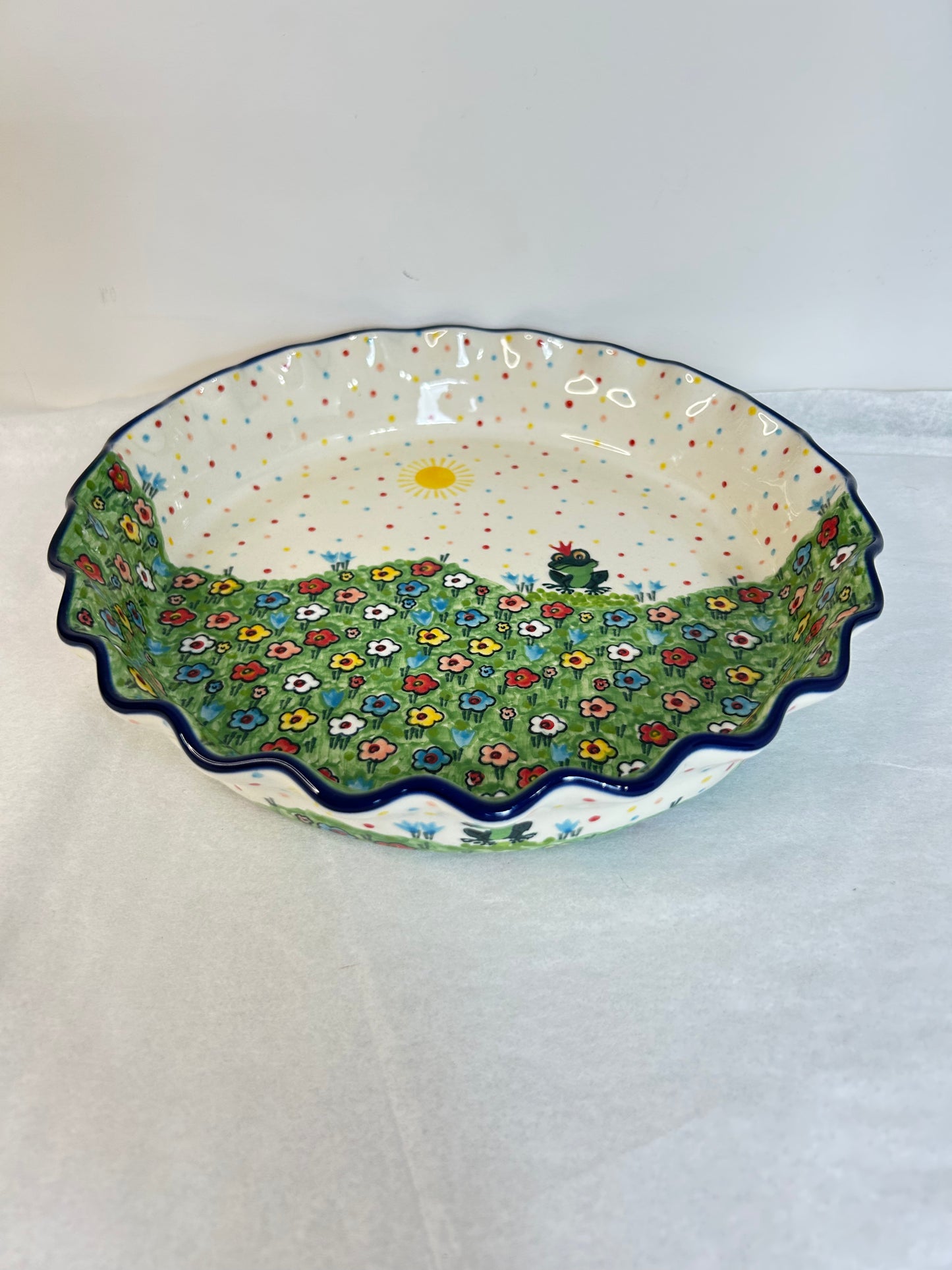Pie Plate ~ Fluted ~ 10 inch ~ U4877 ~ U6*