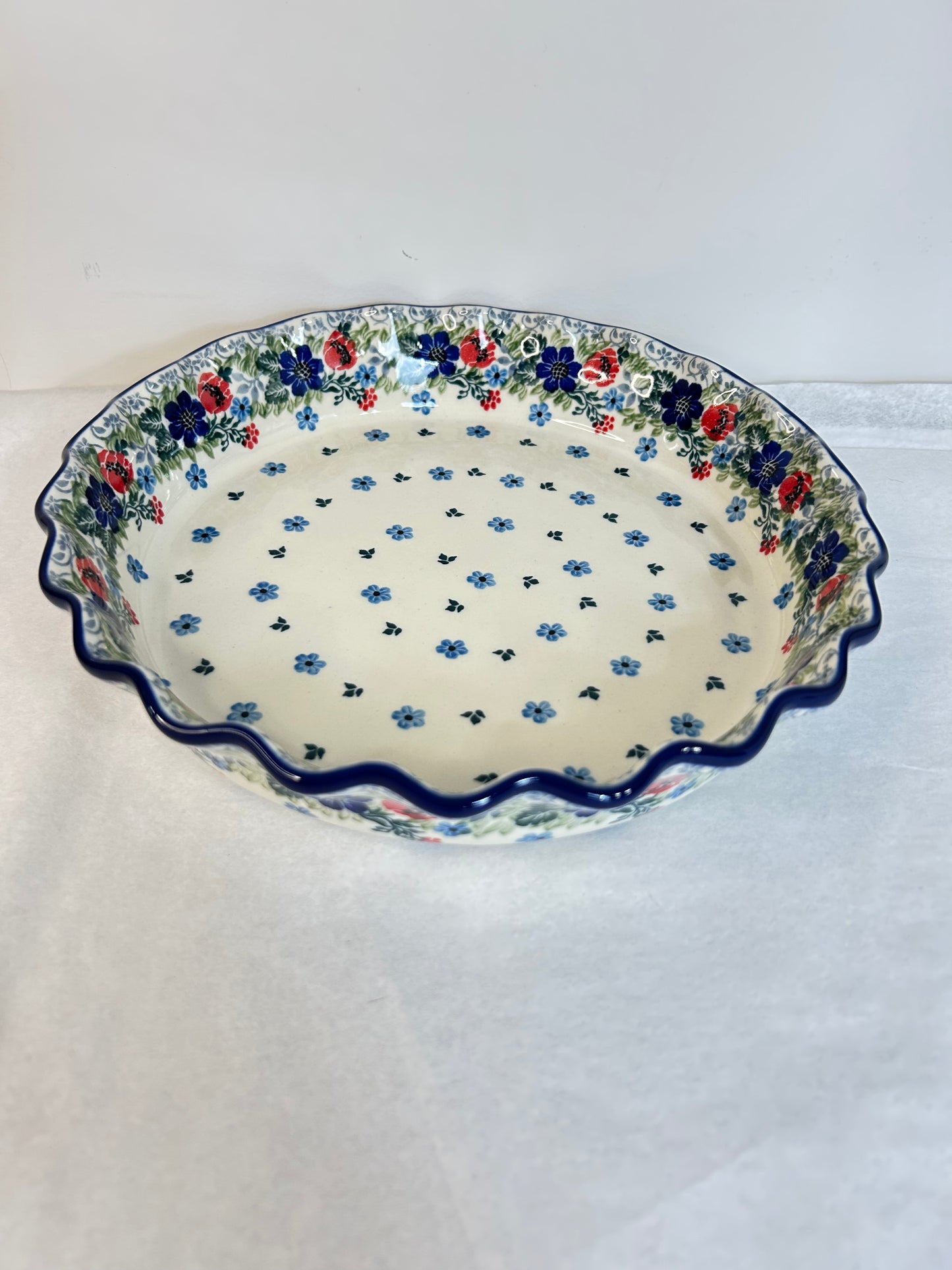 636 ~ Pie Plate ~ Fluted ~ 10" ~ 3430X - T4*