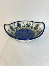 Load image into Gallery viewer, Bowl with Handles - U288