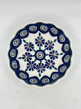 Load image into Gallery viewer, Scalloped Dish - 54KK