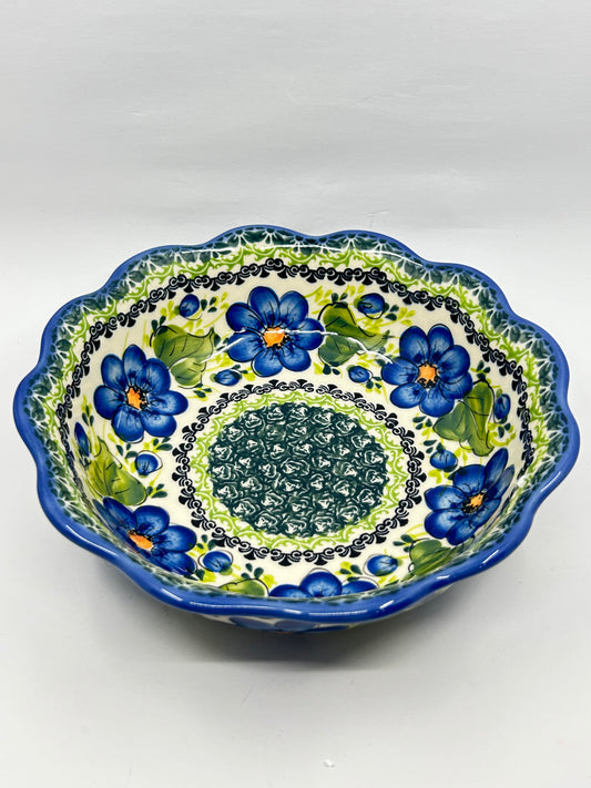 Scalloped Serving Bowl - A567 - A1