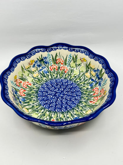 Scalloped Serving Bowl - A552 - A1