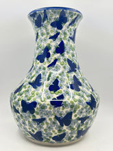 Load image into Gallery viewer, Medium Vase  - AS57