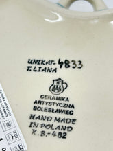 Load image into Gallery viewer, Bowl ~ Heart ~ 8.25 inch ~ U4833 ~ U3*