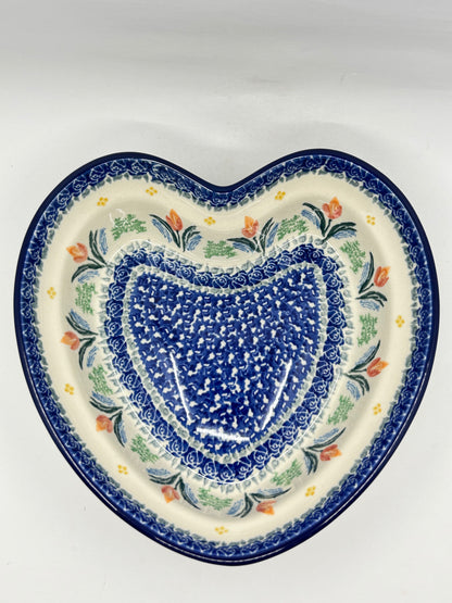 Bowl ~ Heart ~ 8.25 inch ~ 3371X ~ T4*