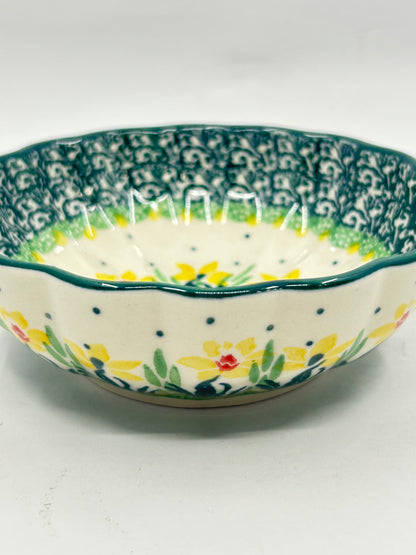 Bowl ~ 4.5 inch ~ 2777Q ~ T3*