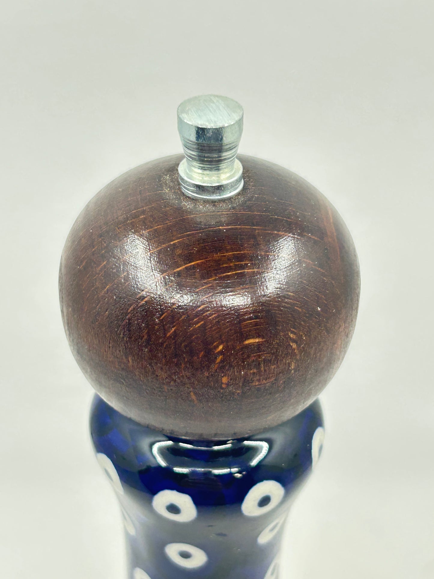 Dark Wood Spice Grinder - 070A