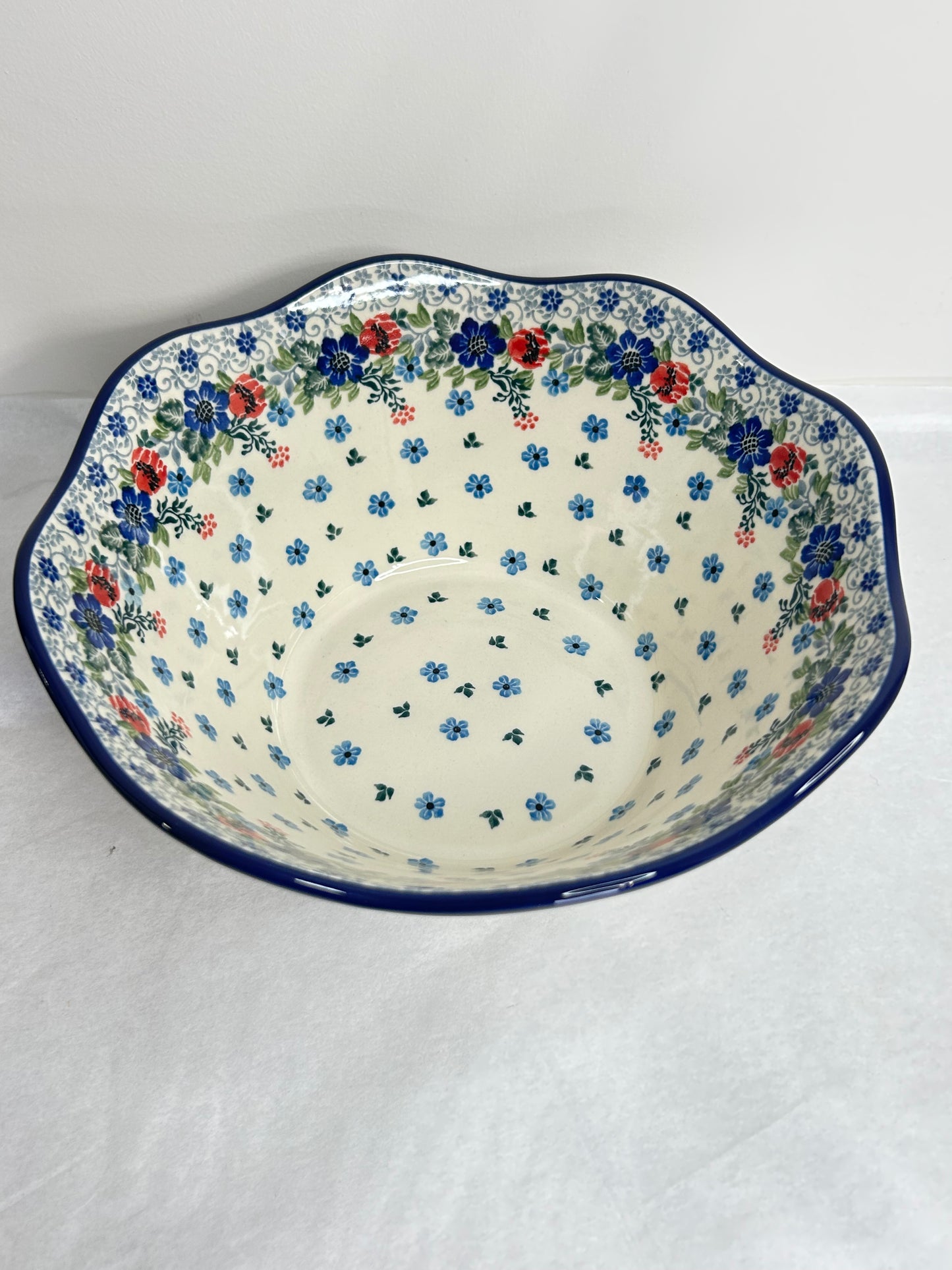 Bowl ~ Wavy Edge ~ Medium ~ 10 inch - 3430X - T4*