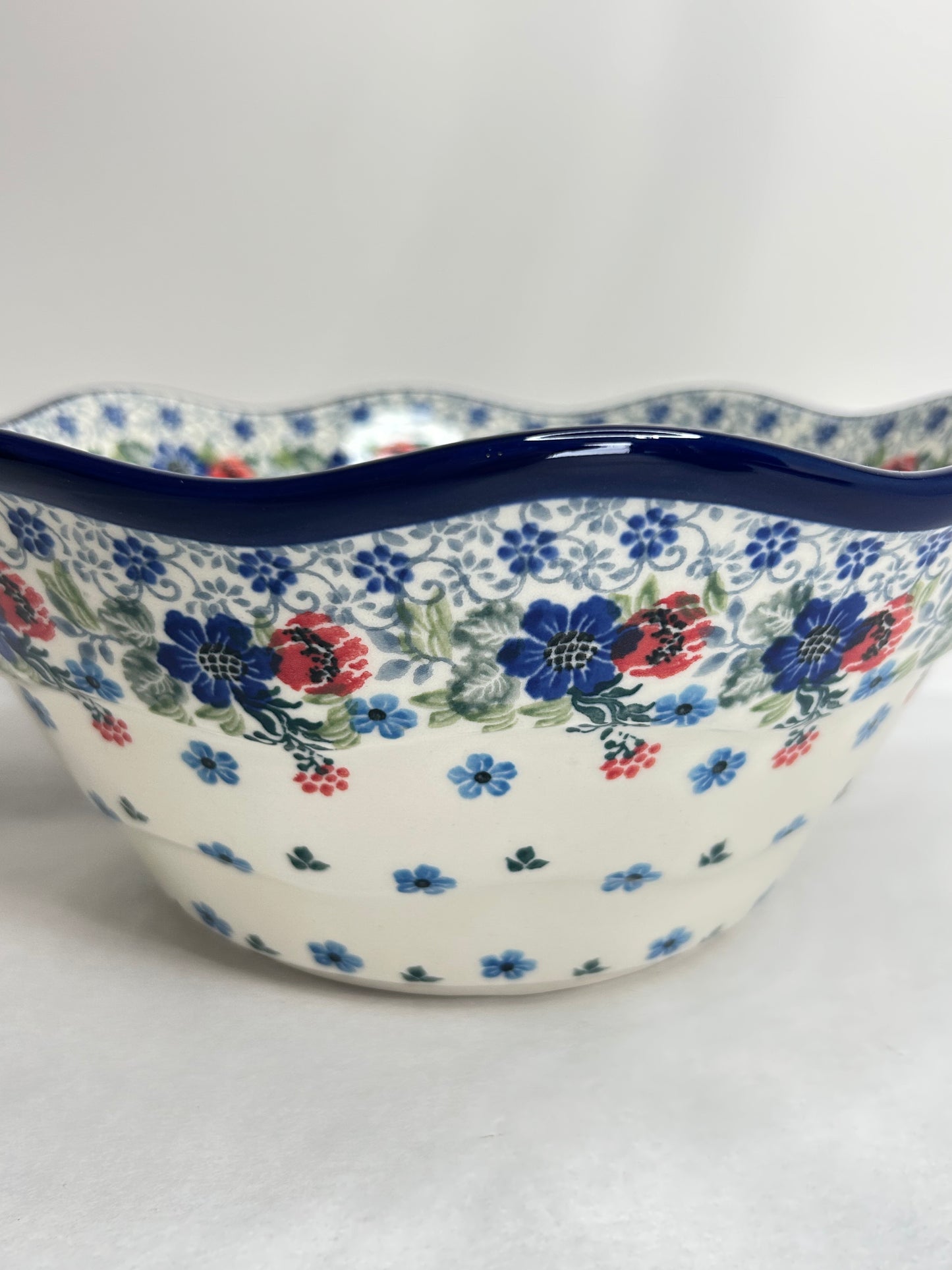 Bowl ~ Wavy Edge ~ Medium ~ 10 inch - 3430X - T4*