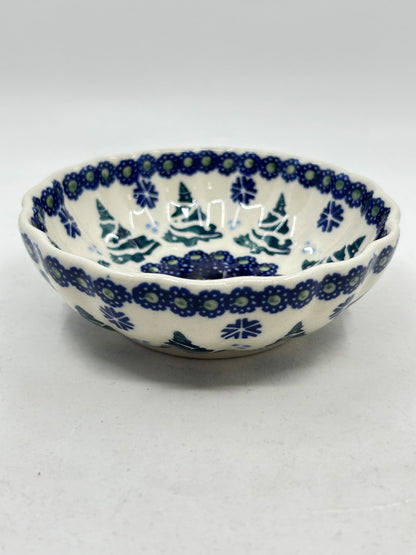 Scalloped Dish - 0U22