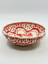 Load image into Gallery viewer, Scalloped Dish - GZ29