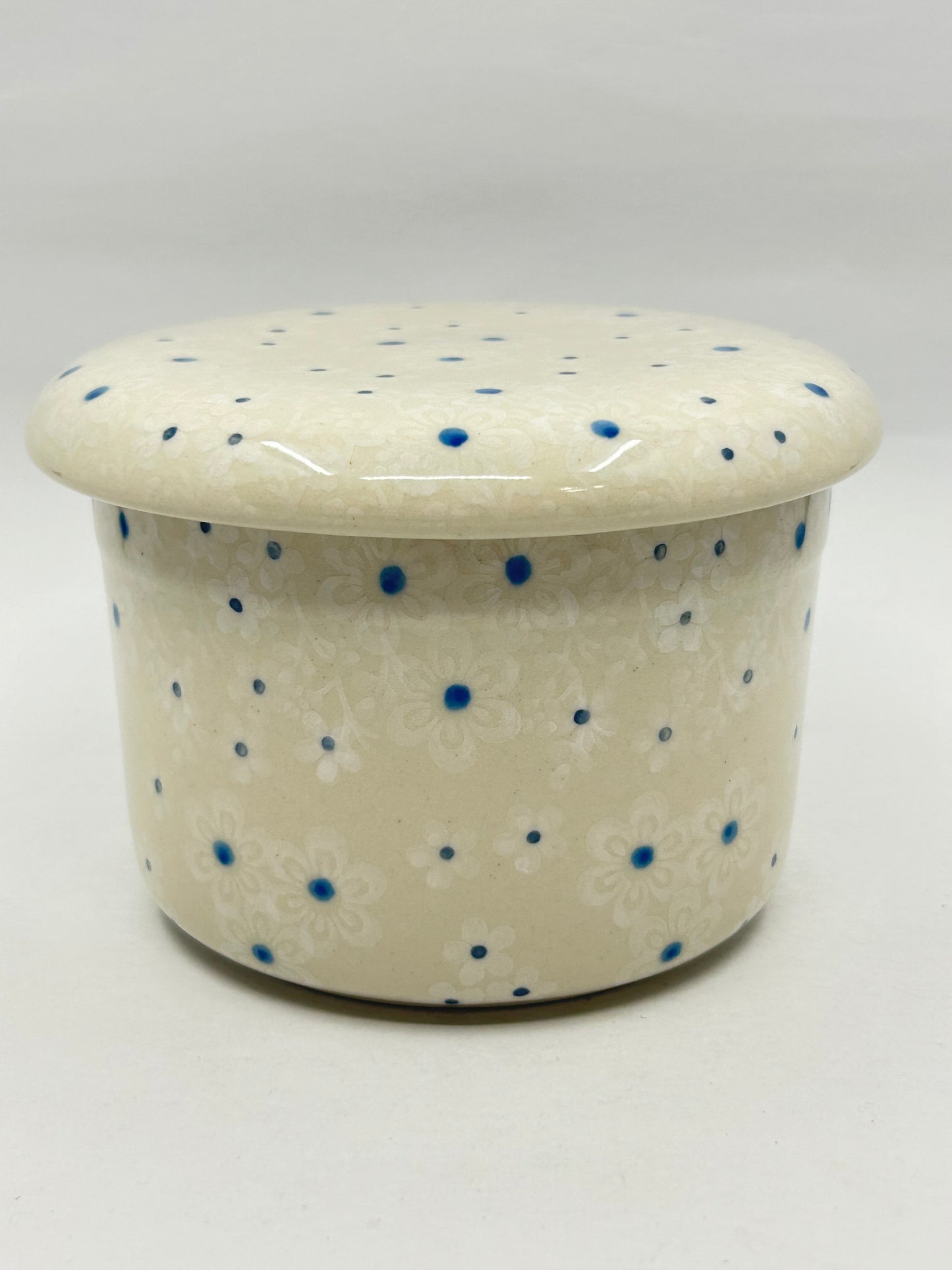 European Butter Dish ~ 3.75W x 3H ~ 2330* - T3*