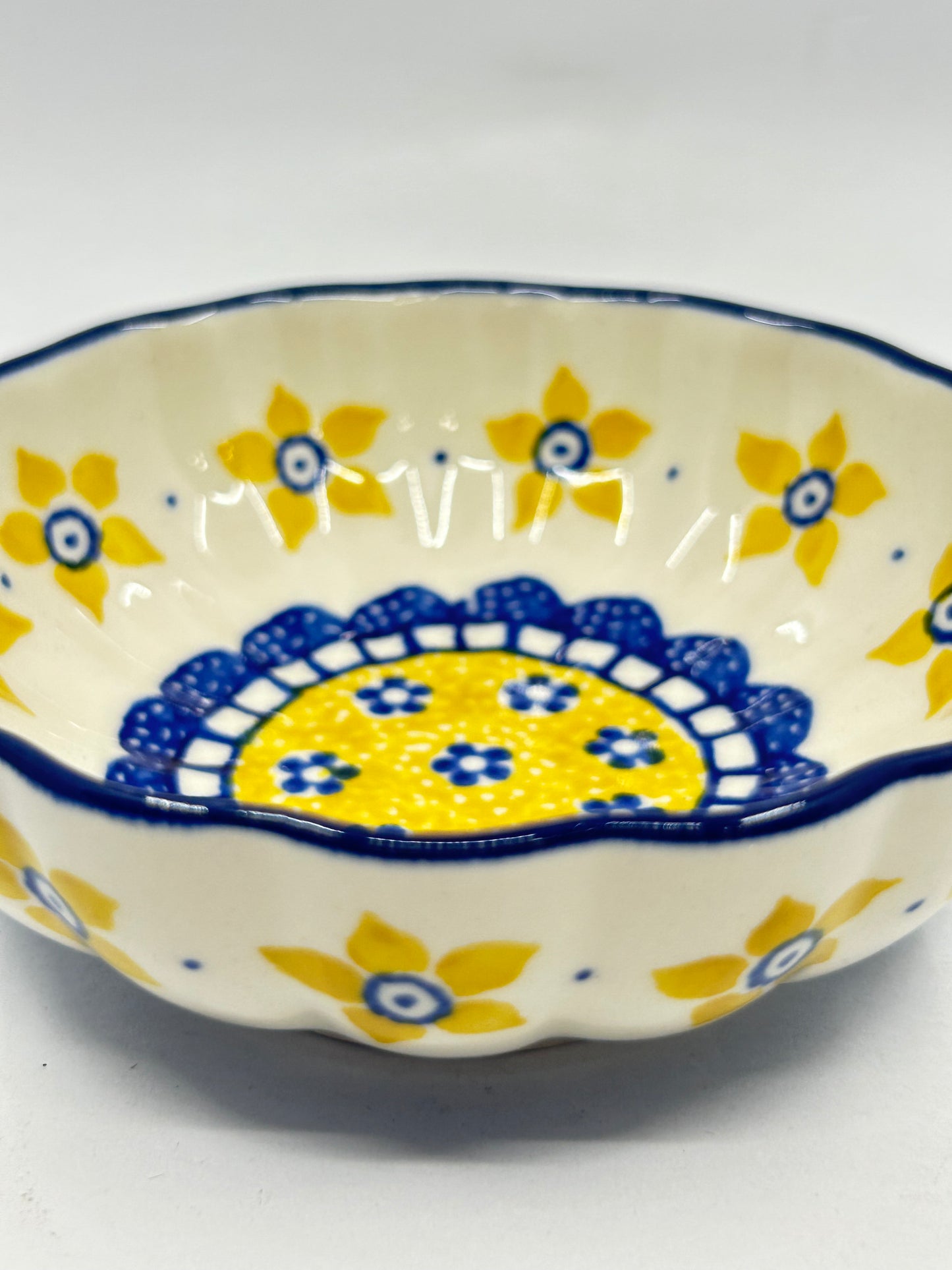 023 ~ Bowl ~ 4.5" ~ 238X - T3*