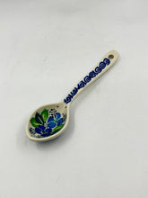 Load image into Gallery viewer, Spoon ~ Medium ~ 6.25 inch ~ 1417 - T3*