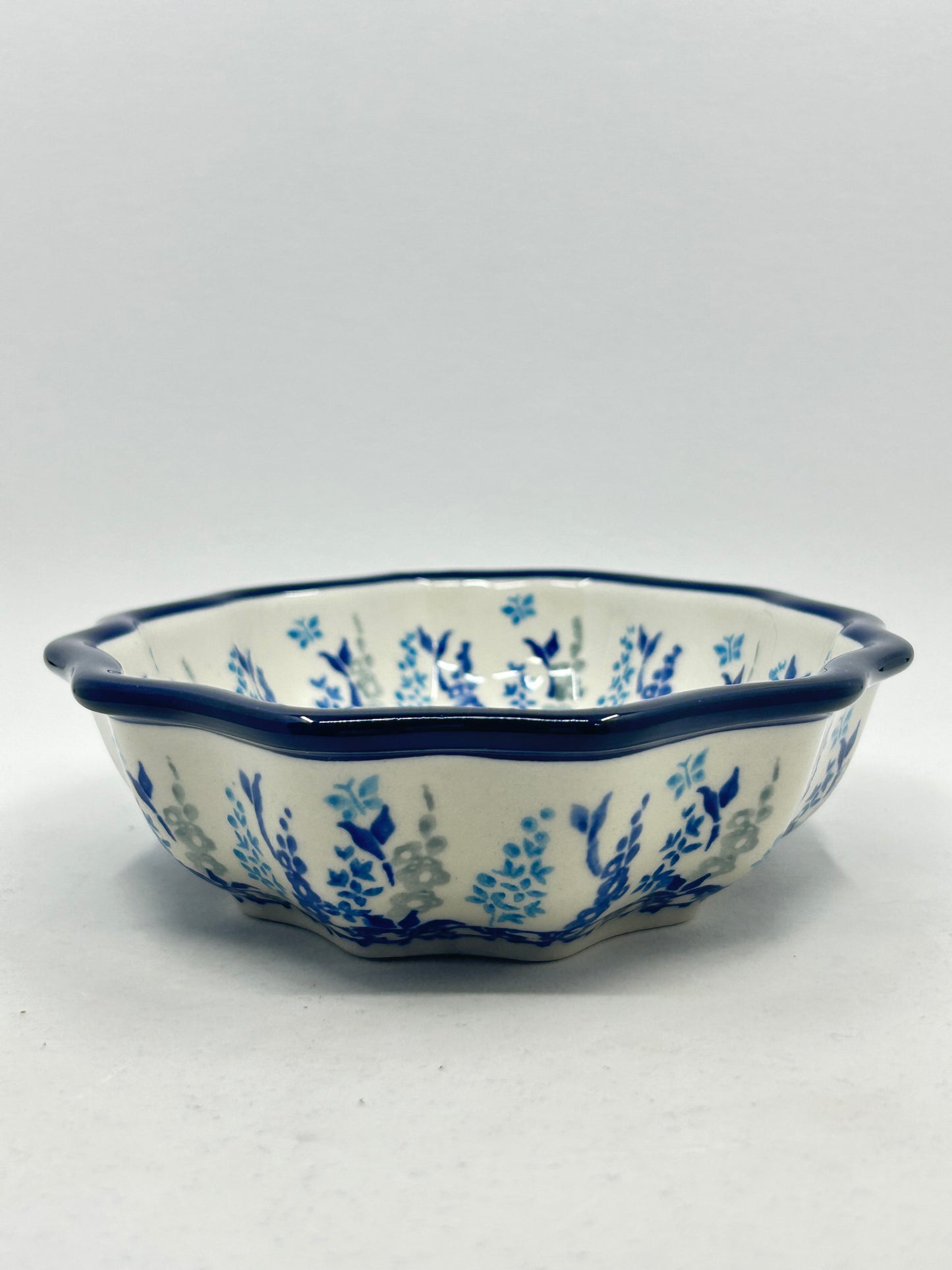 Bowl ~ Oval Fluted ~ 6 x 7.5 inch ~ 3278X ~ T3!