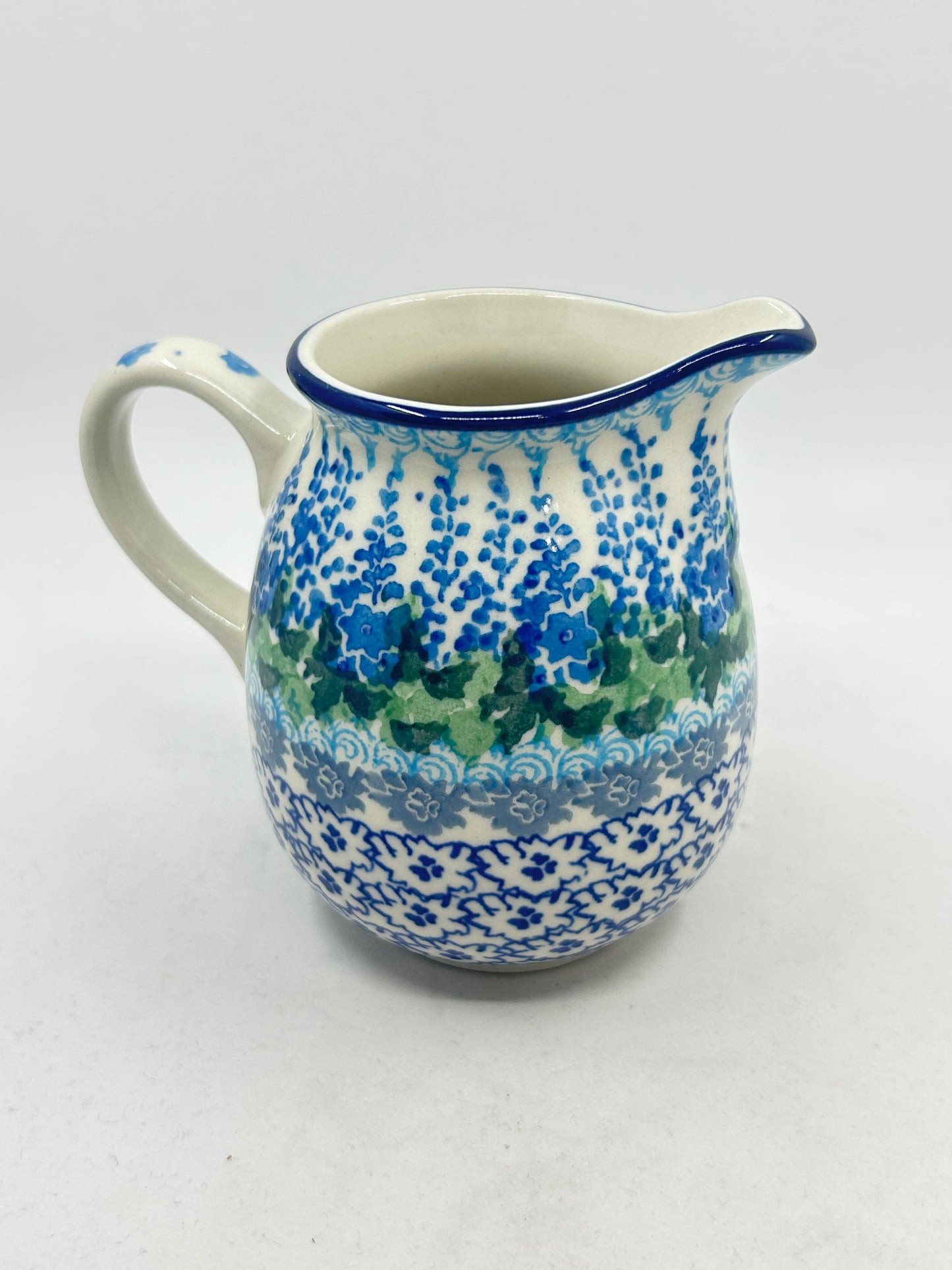 B84 ~ Cream Pitcher ~ 11 oz - 3300X - T4!