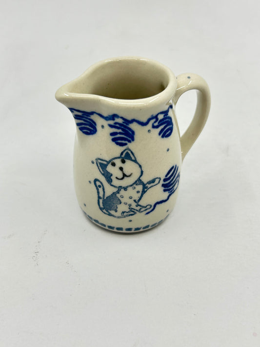 315 ~ Miniature Jug / Toothpick Holder ~ 2.25" ~ 2591 - T3*