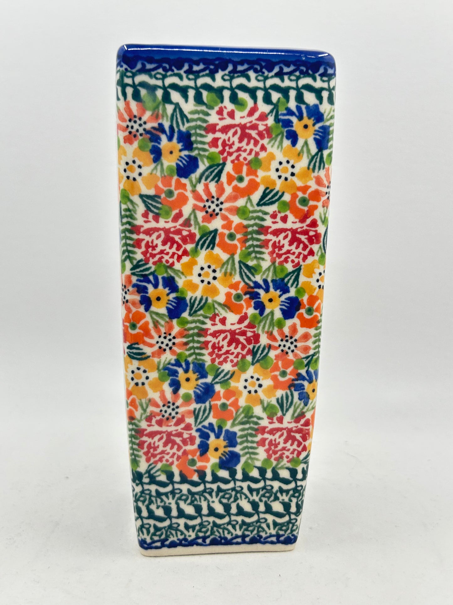 W07 Square Vase A-E4