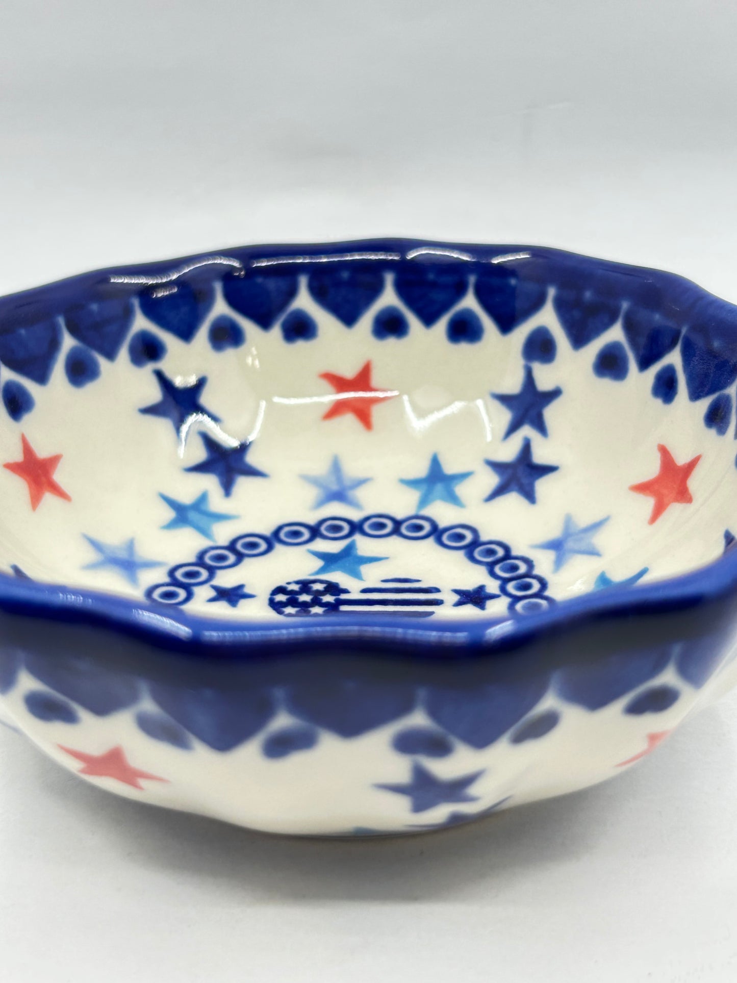 Scalloped Bowl - Patriotic Love - U