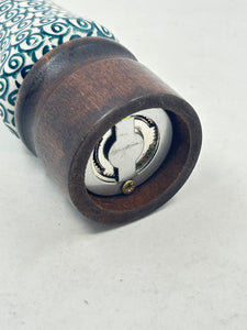 Dark Wood Spice Grinder - PD01