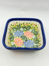 Load image into Gallery viewer, Small Square Bowl - U682