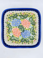 Load image into Gallery viewer, Small Square Bowl - U682