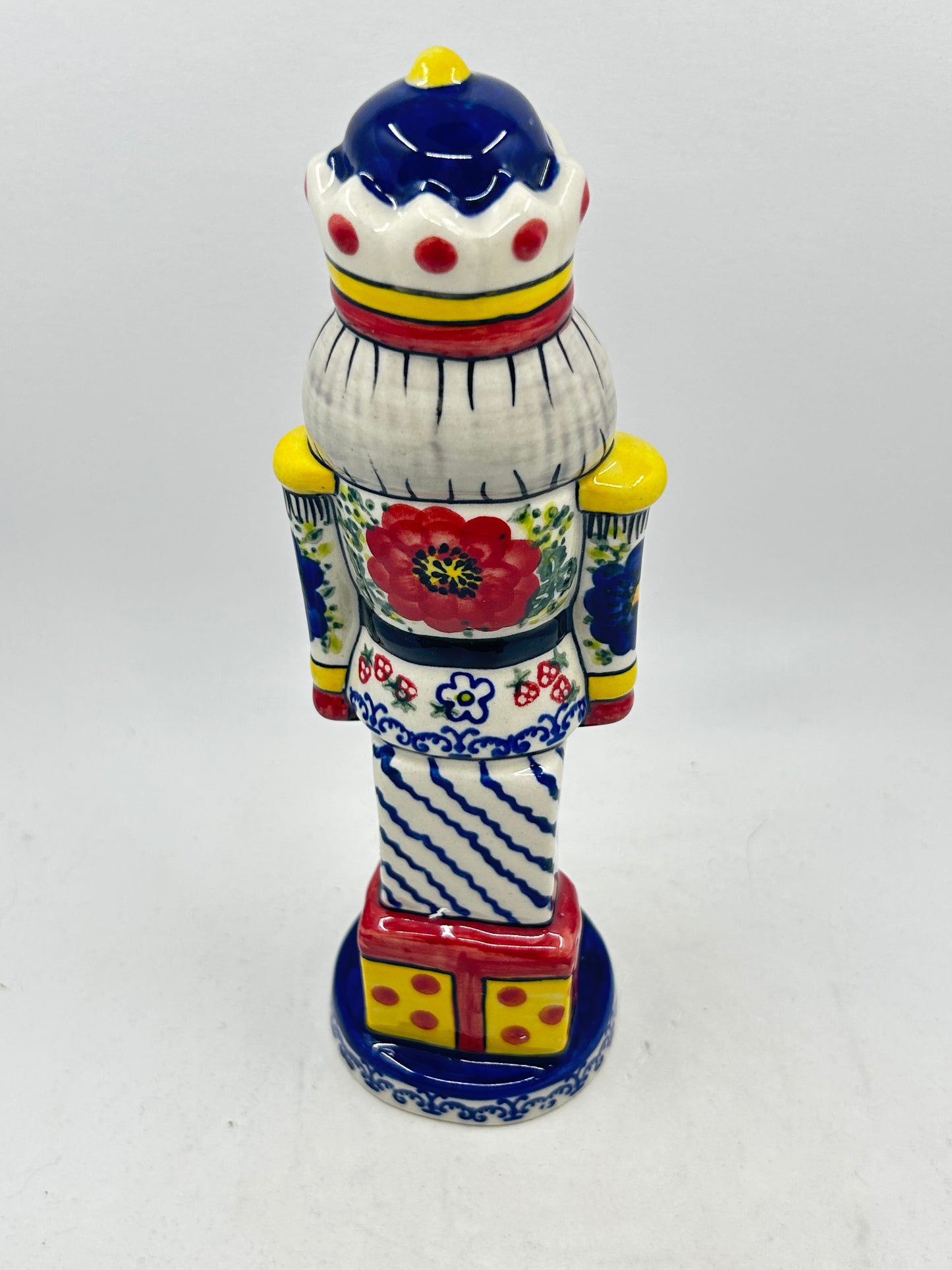 Nutcracker - CU-474