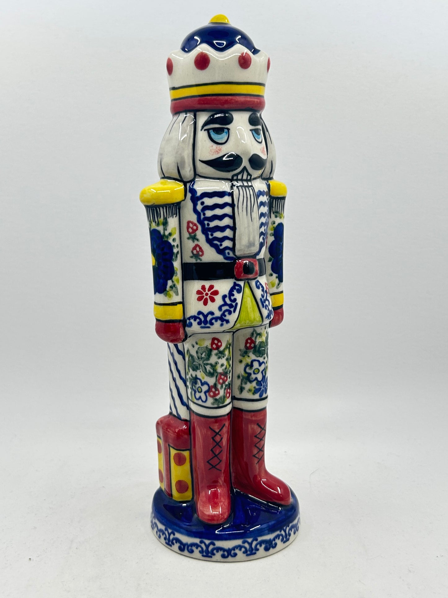 Nutcracker - CU-474