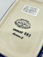 Load image into Gallery viewer, Soap or Butter Dish ~ U682
